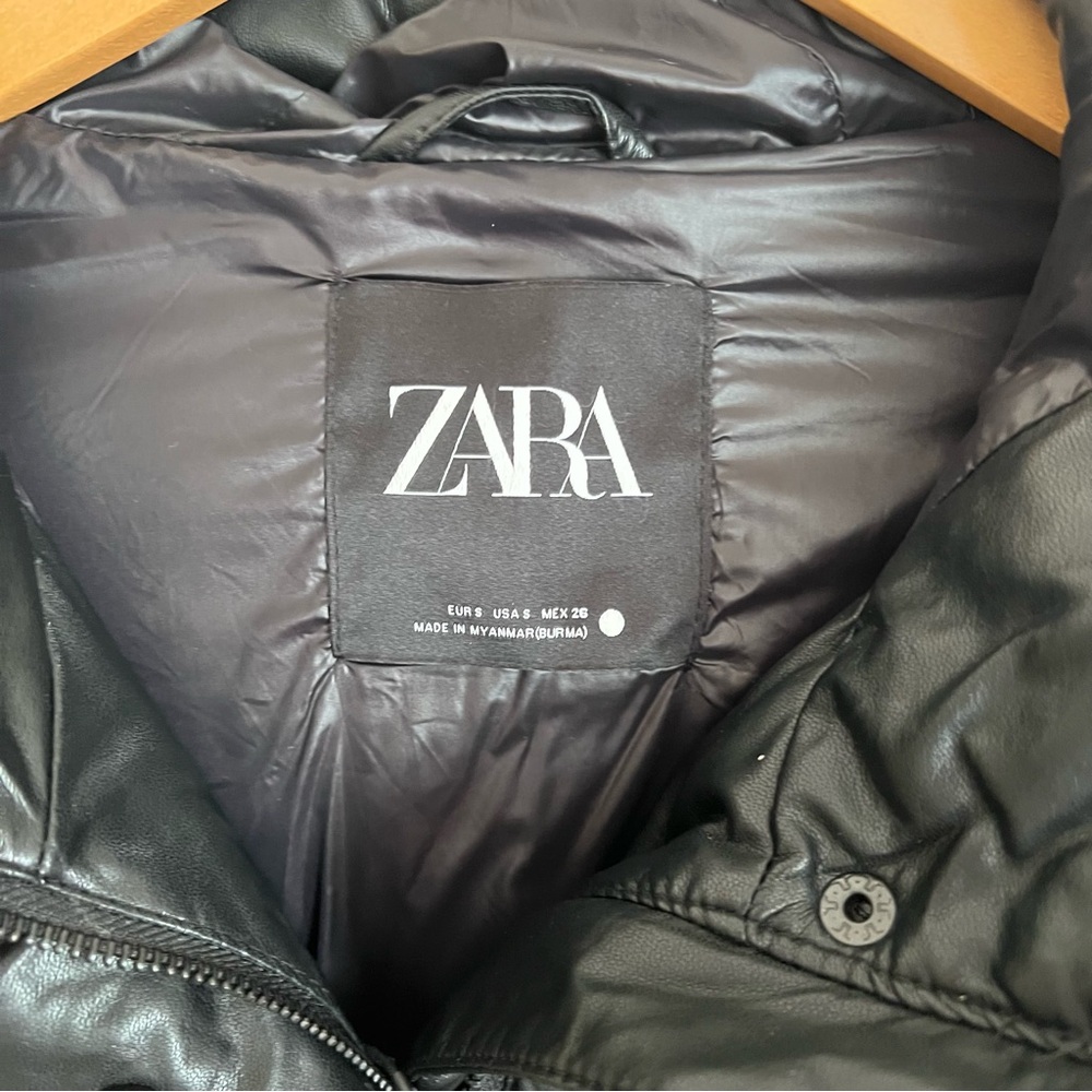 Zara Black Quilted Faux-Leather Puffer Vest - Picture 11 of 11